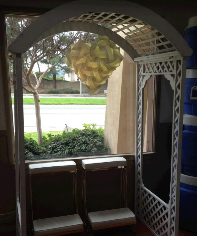 Where to rent Arch, White Lattice in San Dimas CA